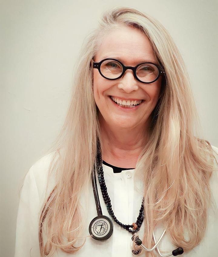 Dr. Suzanne Presley, DVM